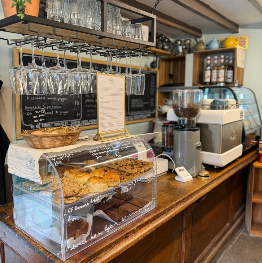 Shop & coffee machine